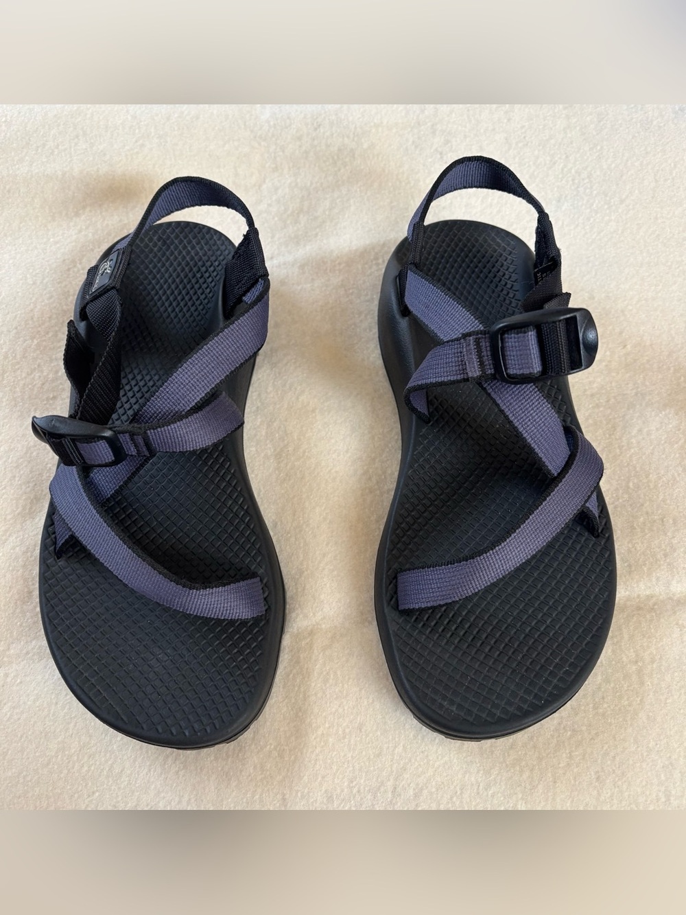 Chaco Black and Dark Gray Women's Outdoor Strap Sandals Size W9